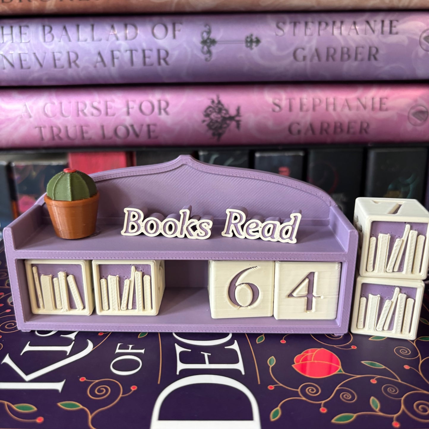 Counter- Bookshelf