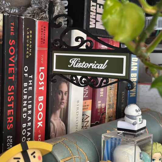 Bookish divider